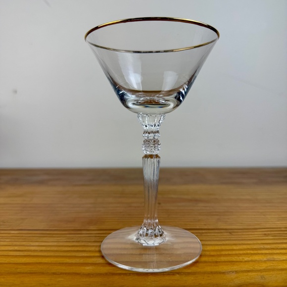 Vintage Gold Rimmed Crystal Stem Glasses – Set of 4 | Ornate Stemware - Picture 14 of 16